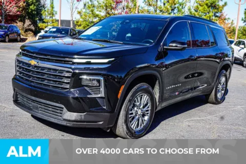 Another view of 2024 Chevrolet Traverse LT for sale in Kennesaw, GA at ALM Kennesaw