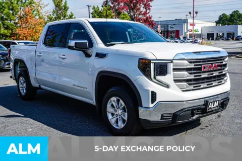 More photos of 2023 GMC Sierra 1500 SLE at ALM Kennesaw, GA