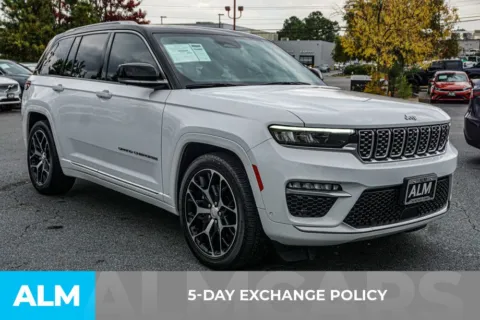 More photos of 2022 Jeep Grand Cherokee Summit at ALM Kennesaw, GA