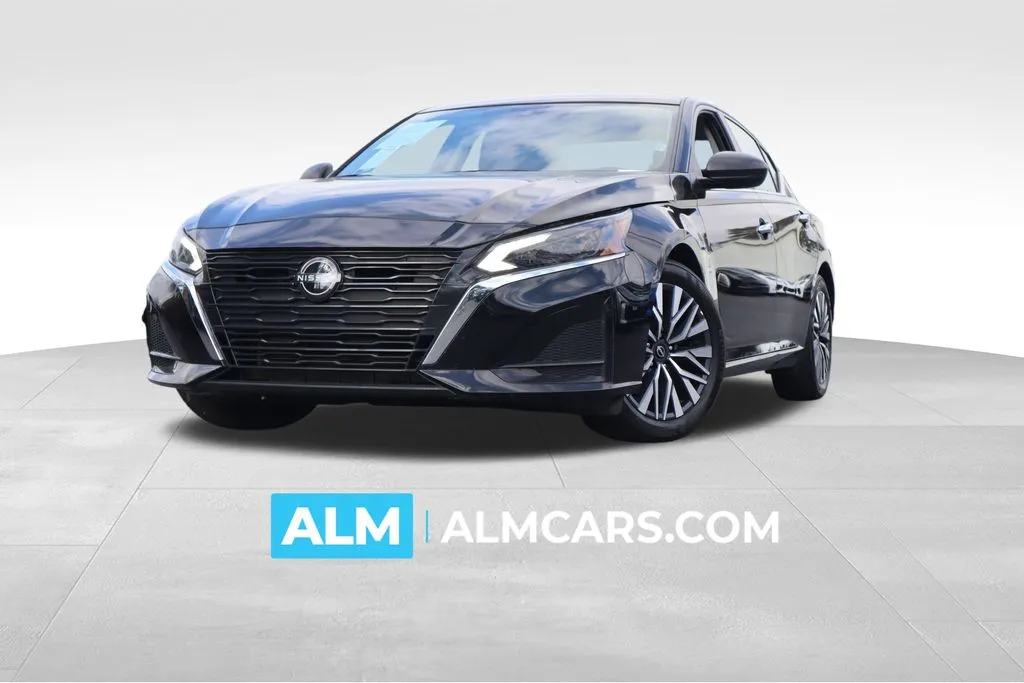 2024 Nissan Altima SV