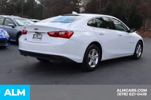 More photos of 2024 Chevrolet Malibu LT at ALM Gwinnett, GA