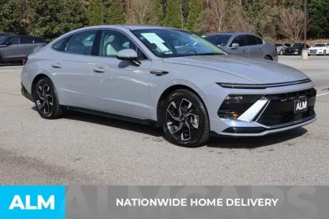 More photos of 2025 Hyundai Sonata SEL at ALM Gwinnett, GA