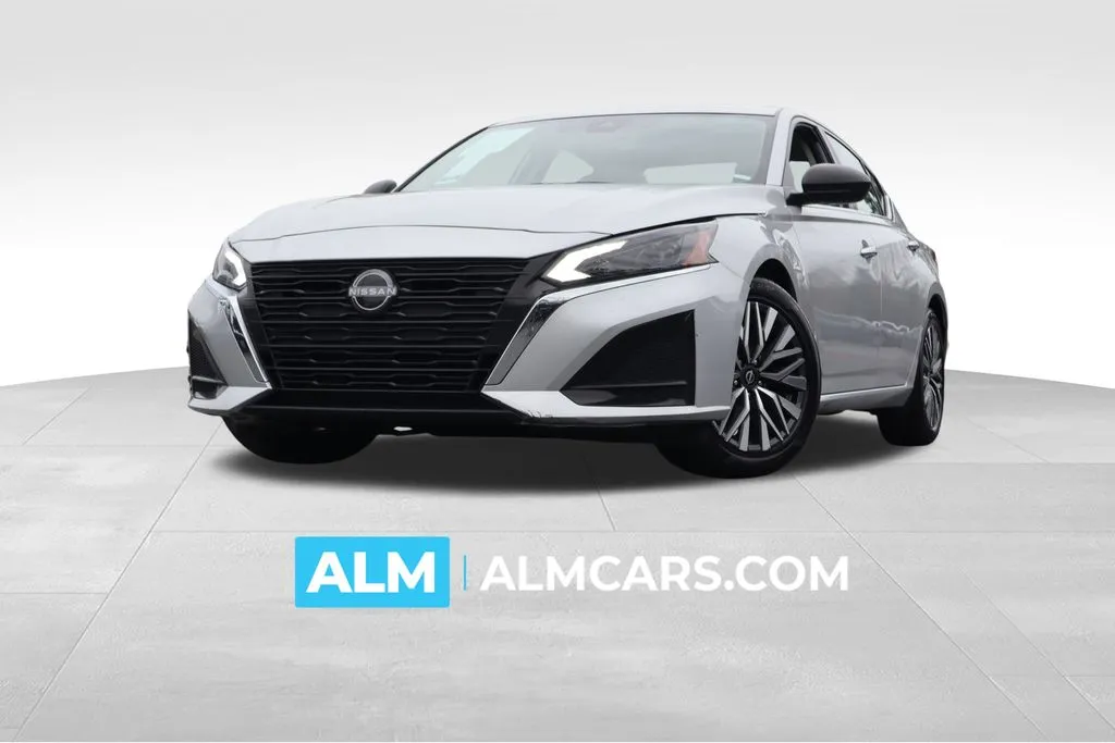 2024 Nissan Altima SV