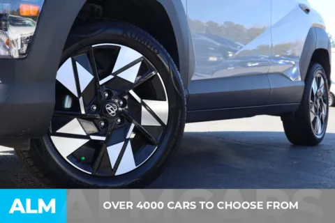 Another view of 2024 Hyundai Kona SEL for sale in Duluth, GA at ALM Gwinnett