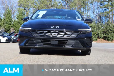 More photos of 2024 Hyundai Elantra Limited at ALM Gwinnett, GA
