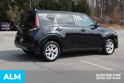 More photos of 2025 Kia Soul LX at ALM Gwinnett, GA
