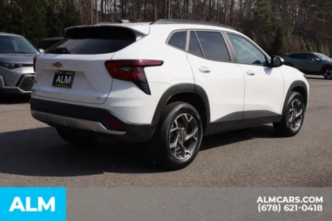 More photos of 2025 Chevrolet Trax LT at ALM Gwinnett, GA