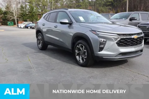 More photos of 2025 Chevrolet Trax LT at ALM Gwinnett, GA