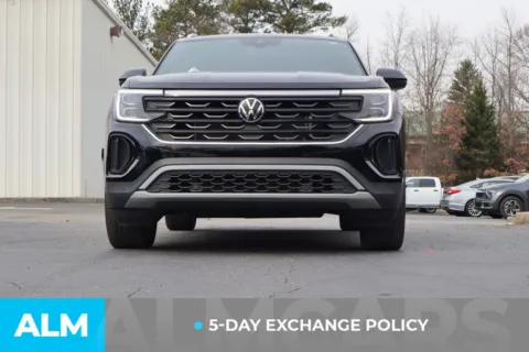More photos of 2025 Volkswagen Atlas Cross Sport 2.0T SE w/Technology at ALM Gwinnett, GA
