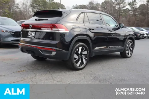 More photos of 2025 Volkswagen Atlas Cross Sport 2.0T SE w/Technology at ALM Gwinnett, GA