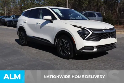 More photos of 2024 Kia Sportage LX at ALM Gwinnett, GA