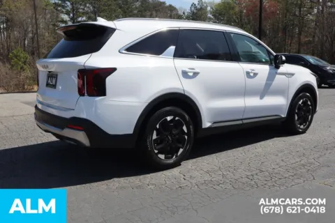 More photos of 2024 Kia Sorento S at ALM Gwinnett, GA