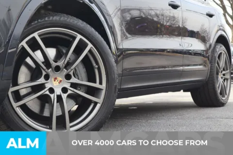 Photos of 2023 Porsche Cayenne S Platinum Edition for sale in Duluth, GA at ALM Gwinnett