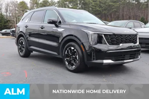 More photos of 2024 Kia Sorento S at ALM Gwinnett, GA