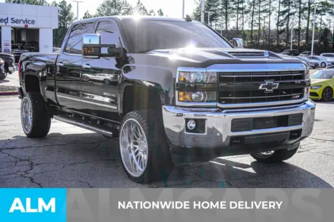 More photos of 2019 Chevrolet Silverado 2500HD LTZ at ALM Gwinnett, GA