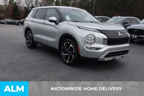 More photos of 2024 Mitsubishi Outlander SE at ALM Gwinnett, GA