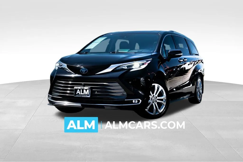 Black 2023 Toyota Sienna Platinum for sale in Duluth, GA