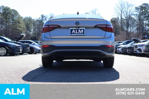 More photos of 2024 Volkswagen Jetta 1.5T SE at ALM Gwinnett, GA