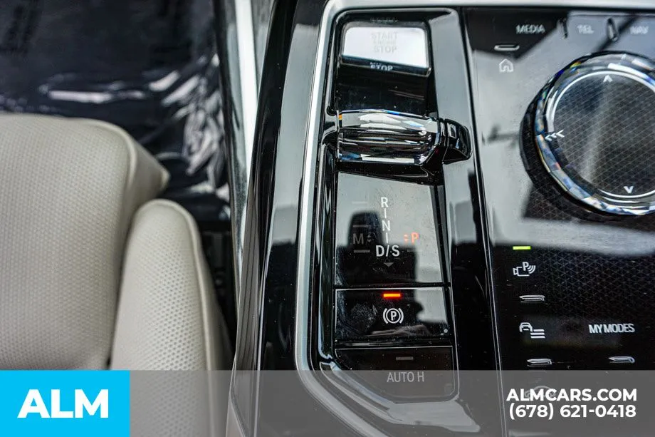2024 BMW 7 Series 760i - Photo 47