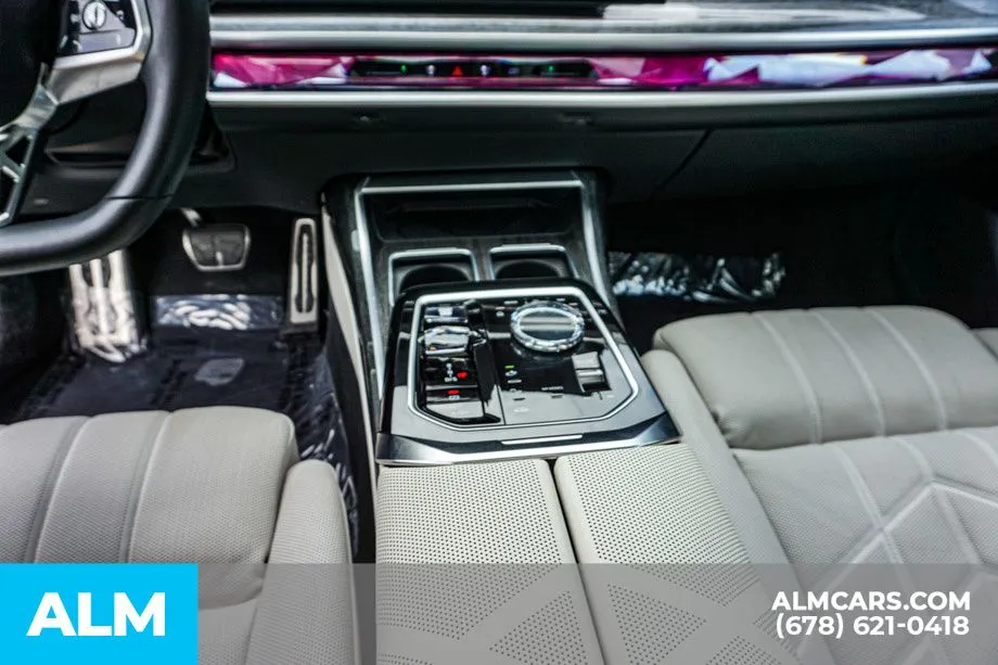 2024 BMW 7 Series 760i - Photo 42