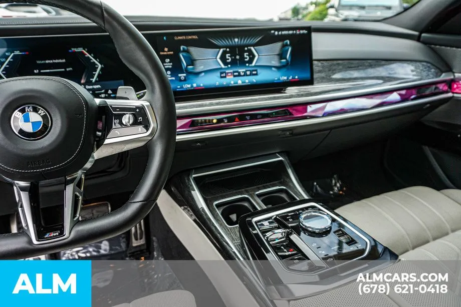 2024 BMW 7 Series 760i - Photo 34