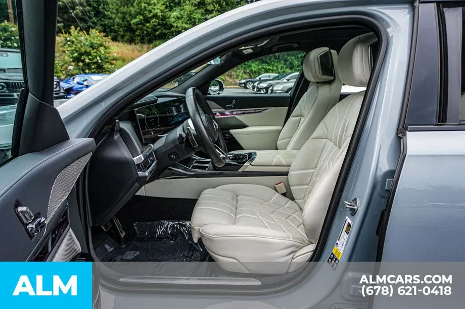 2024 BMW 7 Series 760i - Photo 19
