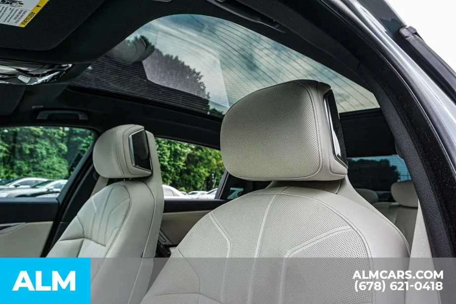 2024 BMW 7 Series 760i - Photo 18
