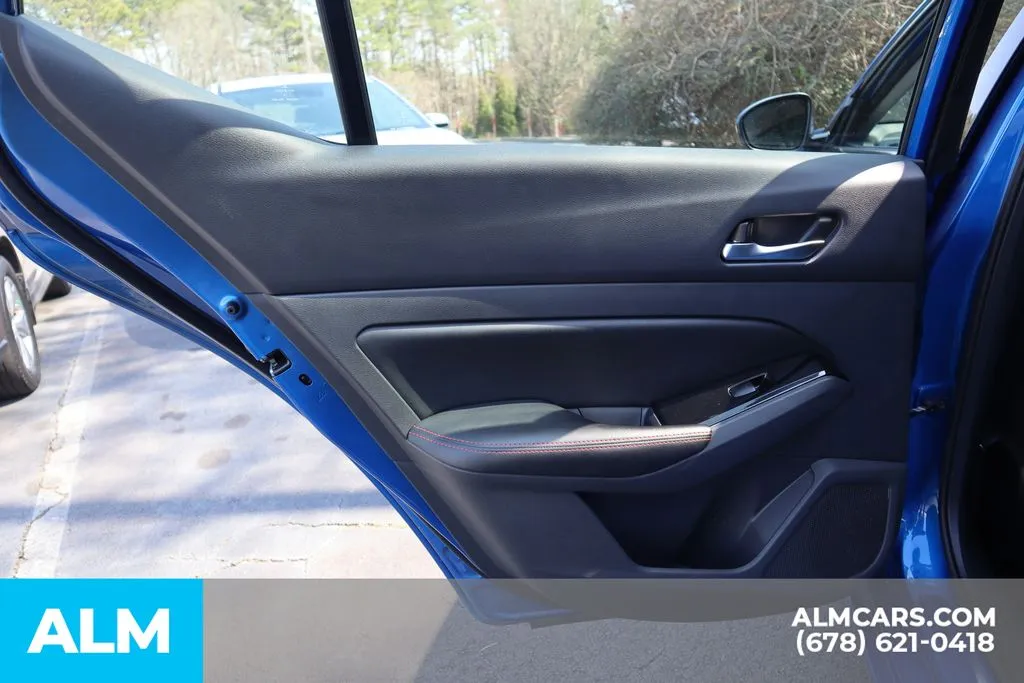 2025 Nissan Altima SR - Photo 19