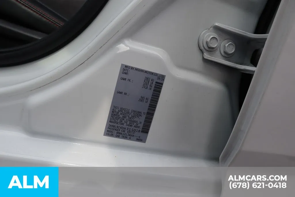 2025 Nissan Altima SR - Photo 35