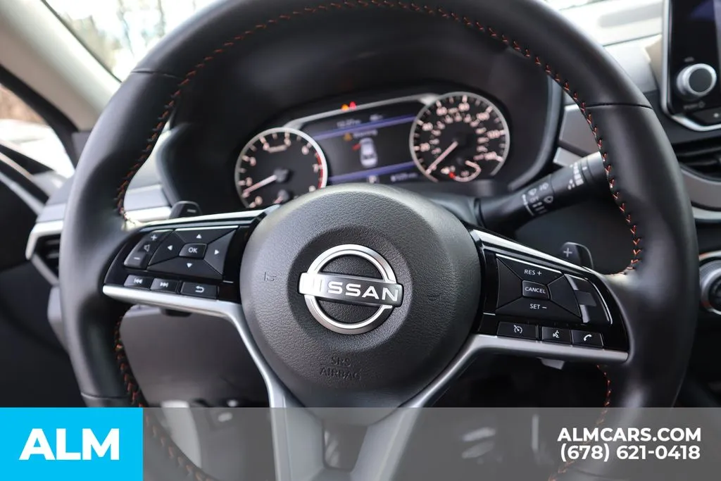 2025 Nissan Altima SR - Photo 26