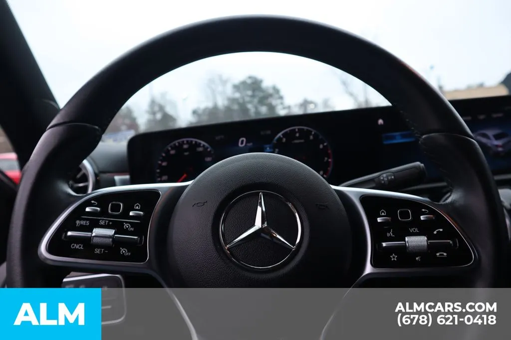 Mercedes-Benz A-Class photo 29