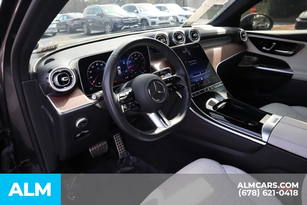 Mercedes-Benz GLC photo 9