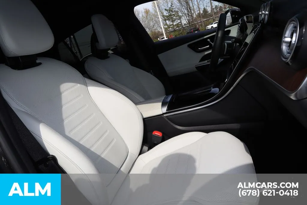 Mercedes-Benz GLC photo 27