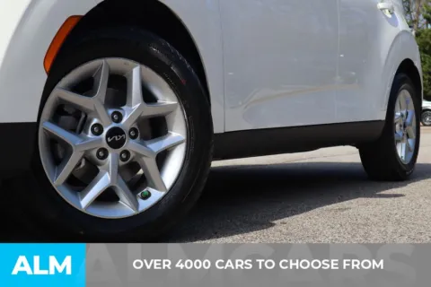 Photos of 2025 Kia Soul LX for sale in Duluth, GA at ALM Gwinnett