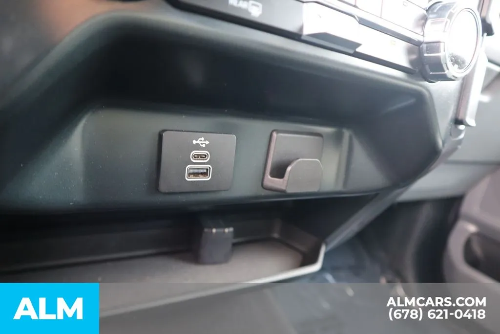 Ford F-150 photo 35