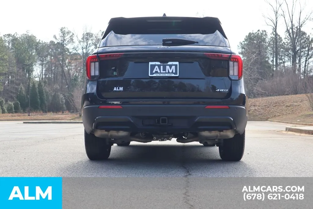 Ford Explorer photo 6