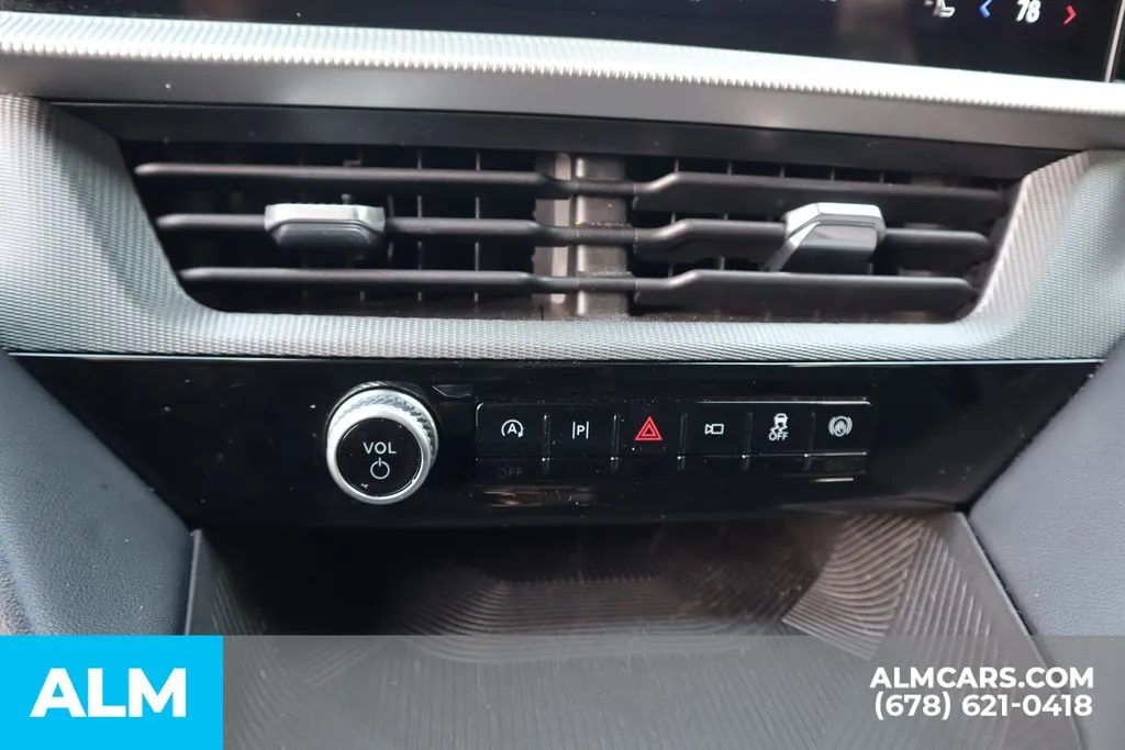 Ford Explorer photo 31