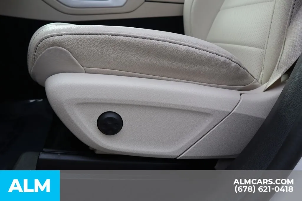 Mercedes-Benz GLS photo 15