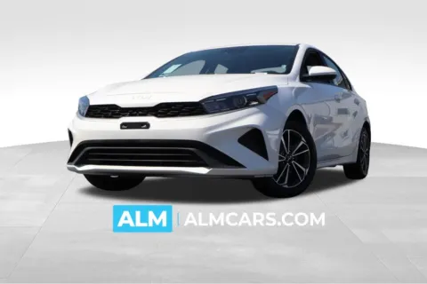 White 2024 Kia Forte LXS for sale in Duluth, GA