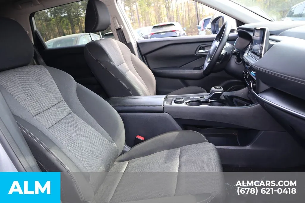 Nissan Rogue photo 27