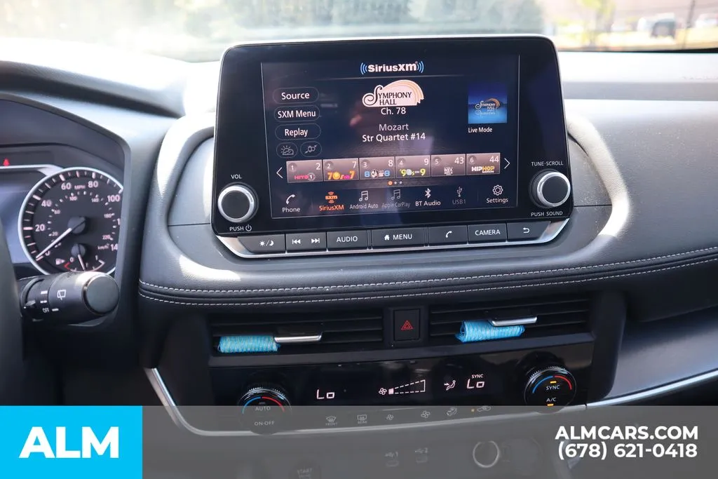 Nissan Rogue photo 32