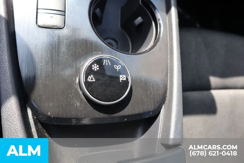 Nissan Rogue photo 35