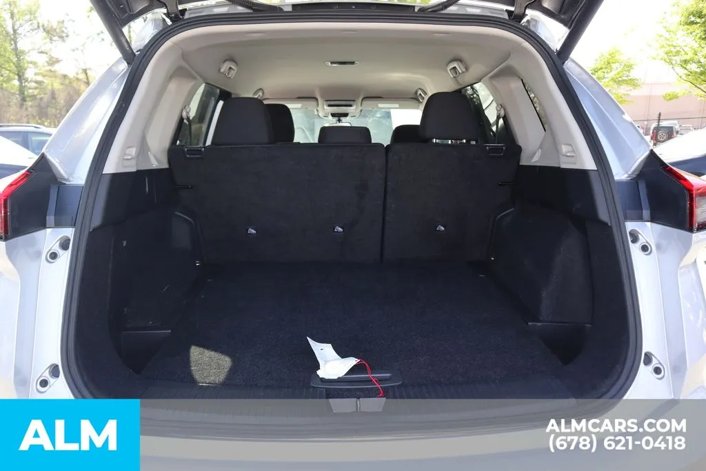 Nissan Rogue photo 20