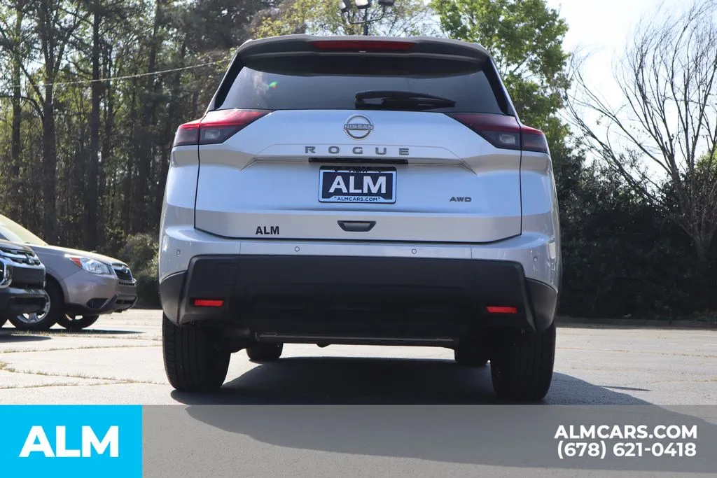 Nissan Rogue photo 6