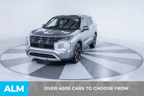 Photos of 2024 Mitsubishi Outlander SE Black Edition w/Pano Roof for sale in Duluth, GA at ALM Gwinnett