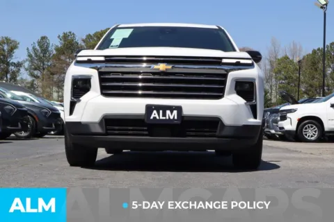 Another view of 2025 Chevrolet Traverse LT for sale in Duluth, GA at ALM Gwinnett