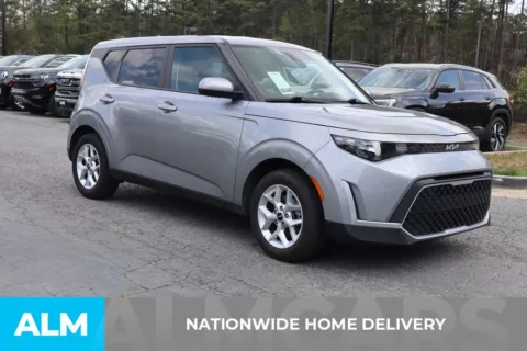 More photos of 2025 Kia Soul LX at ALM Gwinnett, GA