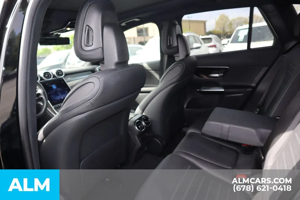 Mercedes-Benz GLC photo 17