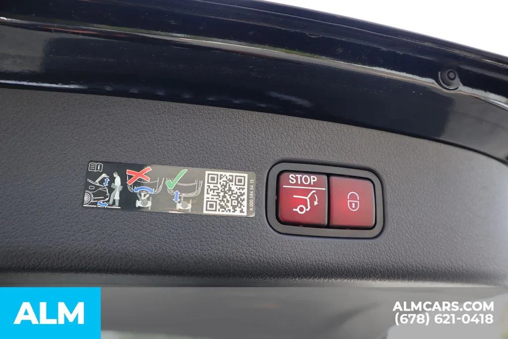 Mercedes-Benz GLC photo 21