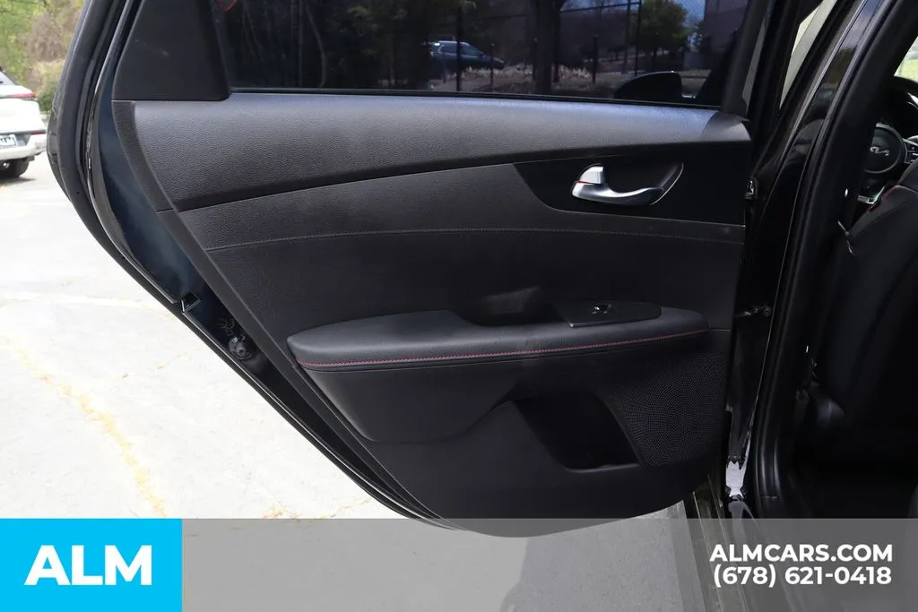 Kia Forte photo 17